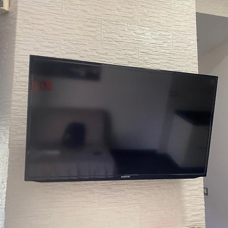 Napoli Centro Casa Con Due Camere E Cucina ภายนอก รูปภาพ
