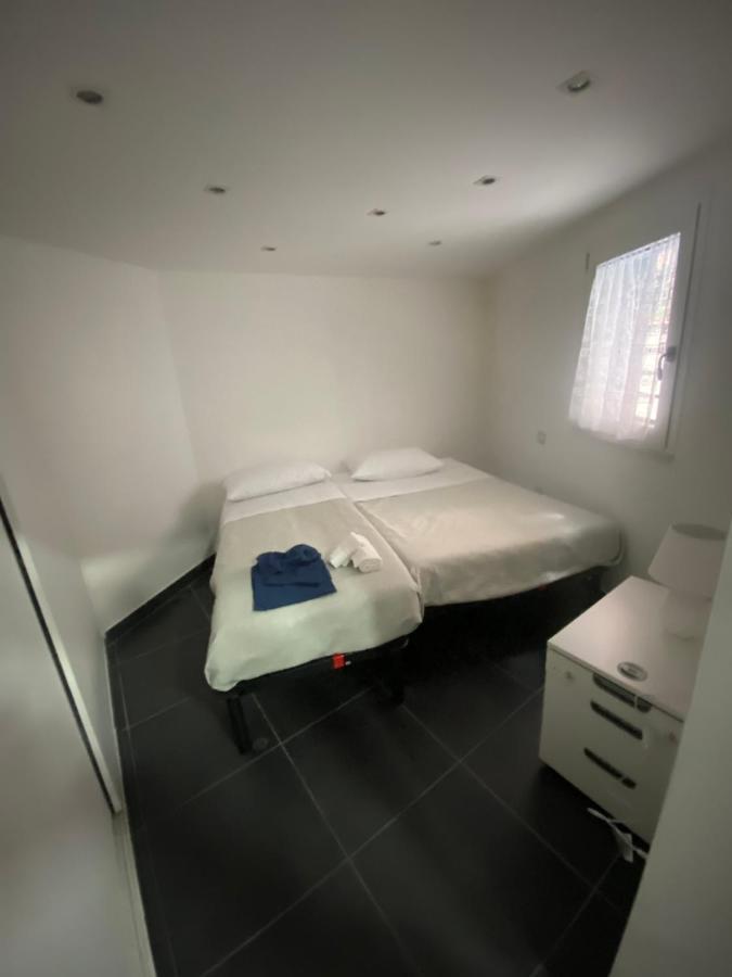 Napoli Centro Casa Con Due Camere E Cucina ภายนอก รูปภาพ